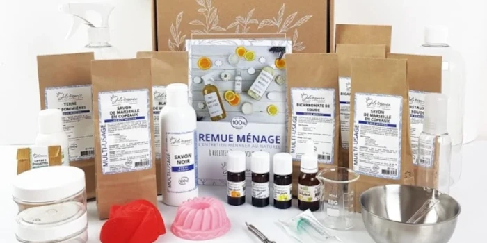 kit fabrication produit ménager Joli Essence